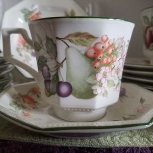 7 Johnson Bros Fresh Fruit cup and saucer